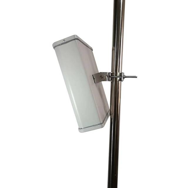 High Quality 760 960MHz Digital Antenna Long Range Communication Effective up to 50 km 2.4GHz WiFi Outdoor Sector Antenna