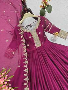 Ensemble de costume Anarkali brodé de luxe Unity avec dupatta, tissu fluide et doux, vêtements de fête et de mariage - Product Image 6