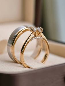 แหวนแต่งงานคู่รักทอง 14K 18K ขายส่งจากโรงงาน ชุดแหวนเพชรเพาะเลี้ยงในห้องปฏิบัติการ แหวนหมั้นลายดอกไม้ - Product Image 3