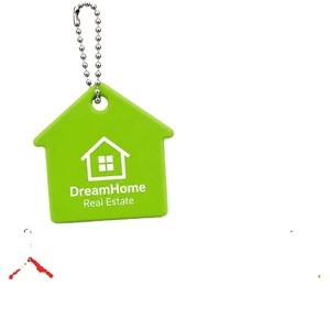 Etiqueta para mascotas, llavero, etiqueta de equipaje de PVC con logotipo personalizado, colgante para bolso, llavero de goma suave, venta al por mayor, regalo - Product Image 1