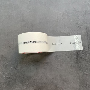 Ruban adhésif blanc en BOPP imprimé avec logo personnalisé, ruban d'emballage blanc de marque pour boîtes d'expédition - Product Image 2