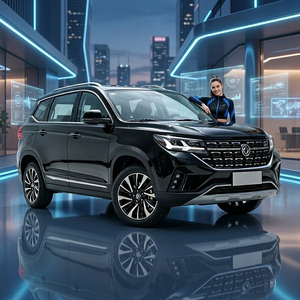 SUV Familiare Forthing T5 a Benzina, Versione 5 Posti con Pavimento Piatto, Guida Confortevole per Tutti i Passeggeri - Product Image 1