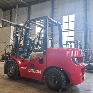 Nhà Máy bán hàng trực tiếp tùy chỉnh OEM <span class=keywords><strong>3</strong></span> tấn DIESEL đốt trong xe nâng cho trang trại kho cảng sân - Product Image 3