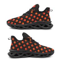 Chaussures de marche décontractées pour hommes avec logo personnalisé, motif de flammes stylisé, respirantes, en mesh, légères, pour le basketball