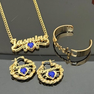 Juego <span class=keywords><strong>de</strong></span> Joyas <span class=keywords><strong>con</strong></span> <span class=keywords><strong>Nombre</strong></span> Personalizado Qiuhan, Chapado en Oro, Collar, Aretes y Brazalete <span class=keywords><strong>con</strong></span> Zirconia <span class=keywords><strong>Azul</strong></span> en Forma <span class=keywords><strong>de</strong></span> Corazón para Mujer - Product Image 2