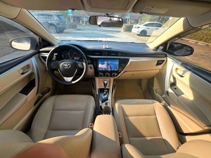Toyota Corolla 1.6L GL CVT, Auto Usado Confiable, 2017, Gasolina, Sedán, Volante a la Izquierda, Listo para Enviar FOB - Product Image 3