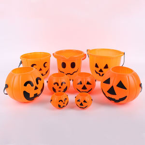 Cesta de bombeiros para doces, cesta de halloween para doces, decoração de casa, adereço, lembranças para crianças - Product Image 1