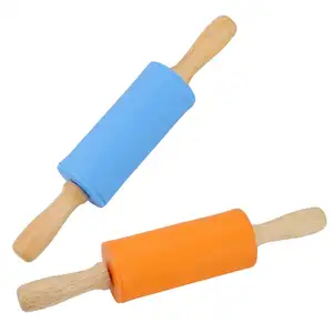 Rulli per impasti per bambini forniture per la cottura cucina per la casa su misura in legno Silicone tavole per pasticceria Mini mattarello con Design