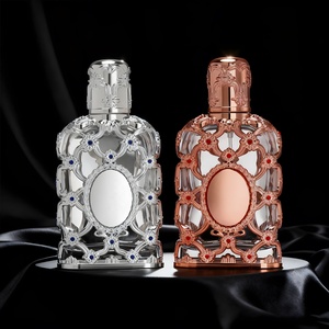 Flacone per Profumo Unico 50ML <span class=keywords><strong>75ML</strong></span> con Design a Conchiglia, Bottiglia Ricaricabile con Pompa Spray e Collo a Crimpatura, Personalizzazione Logo Accettata - Product Image 2
