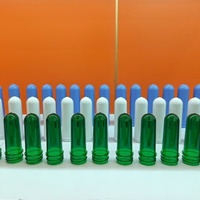 Préformes cosmétiques en plastique PET personnalisées, couleurs variées, fabricant chinois, qualité supérieure à prix réduit (18, 20, 24, 28, 32/410)