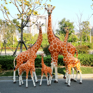 Scultura di Giraffa a Grandezza Naturale in Fibra di Vetro Dipinta a Mano, Statua Animale Personalizzata per Decorazione di <span class=keywords><strong>Zoo</strong></span> e Parchi a Tema - Product Image 4