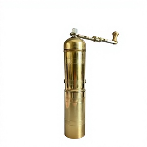 Molinillo de Pimienta Europeo de Latón Pulido, Diseño Duradero, Resistente a la Oxidación, de Grado Alimenticio, Herramienta de Cocina de Lujo, Molinillo Manual de Especias - Product Image 1