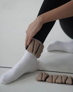 Bandas de Silicona de Alta Calidad de 2lb y 4lb para Fitness, Pesas Antideslizantes con Núcleo de Hierro para Muñeca y Tobillo - Product Image 1