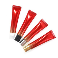 Emballage cosmétique vide personnalisé Tube de compression de lotion crème pour les yeux avec rouleau à billes Applicateur vibrant laminé Tubes de massage