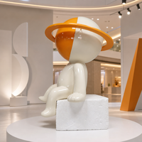Statue d'astronaute moderne minimaliste en résine durable, aérographe, thème amour, décoration intérieure
