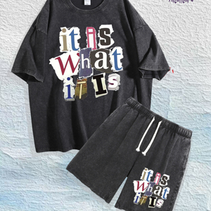 Magazzino Locale USA: Set T-shirt e Pantaloncini in Cotone 100% Lavato con Stampa '<span class=keywords><strong>It</strong></span> <span class=keywords><strong>Is</strong></span> <span class=keywords><strong>What</strong></span> <span class=keywords><strong>It</strong></span> <span class=keywords><strong>Is</strong></span>', 3 Colori - Product Image 1