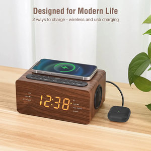 Réveil numérique en bois <span class=keywords><strong>Radio</strong></span> FM votre Station de charge rapide sans fil avec variateur à 3 niveaux affichage LED minuterie de sommeil - Product Image 2