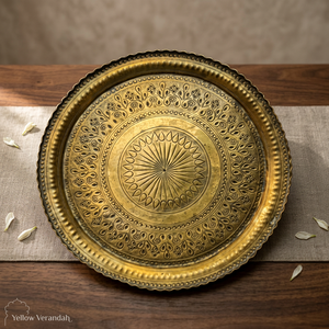 Plato Decorativo Redondo de Metal Hecho a Mano con Patrón Tradicional Chino Grabado para Bodas - Product Image 5