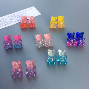 2025 nuevas niñas niños Adorable resina Gummy Bear pendientes lindo colorido Animal Teddy Jelly Bear Stud pendientes para mujeres niñas - Product Image 3