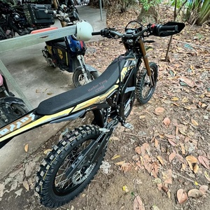 En stock: Bicicleta eléctrica Surron Ultra Bee 74V 60Ah de largo alcance, versión 3C, segura para todoterreno. - Product Image 2