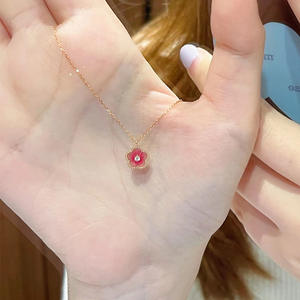 สร้อยคอจี้ผู้หญิง ดีไซน์โบว์รูปหัวใจ ประดับเพชรธรรมชาติ ทรงบาโรก แฟชั่น เรียบง่าย ใช้งานได้หลากหลาย เหมาะสำหรับใส่ทุกวัน เงินแท้ S925 ประดับบริเวณไหปลาร้า - Product Image 4