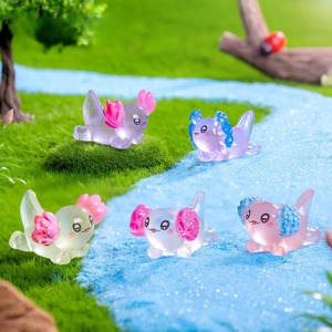 Figura de Axolotl de Resina Transparente, Adorable Miniatura de Salamandra para Decoración de Micro Paisajes y Terrarios DIY - Product Image 6