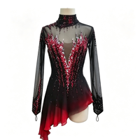Robe de performance de patinage artistique à col roulé en maille à manches longues, dégradé noir et rouge, avec strass rouges et grand dos ouvert