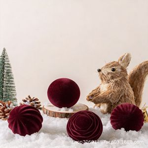 Christmas <b>Tree</b> <b>Ornaments</b> 6Cm 8Cm Velvet Ball Red Green Hanging Decorations For Xmas <b>Tree</b> Decoration - Product Image 4