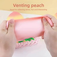 Peluche créative en forme de pêche, anti-stress, à rebond lent, gadget de décompression pour enfants de 3 à 6 ans