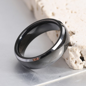 Anillo de Acero de Tungsteno de 6-8 mm, Bicolor Negro, Anillo de Boda para Hombre, Diseño Geométrico Liso - Product Image 3