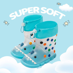New Style Versatile Boys and Girls' Shark Rain Boots, Waterproof and Suitable for Wearing Outside, <b>Baby</b> Cartoon <b>Water</b> <b>Shoes</b> - Product Image 3