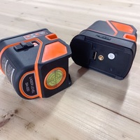 BATTERIES SA-02D OEM Niveau laser à ligne croisée à nivellement automatique Style d'énergie rouge Pendule en plastique à onde de diode d'emballage