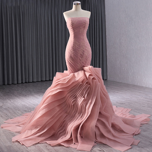 Robe de mariée et de soirée sans bretelles pour femme, longue avec traîne à volants, grande taille RSM241014 - Product Image 5
