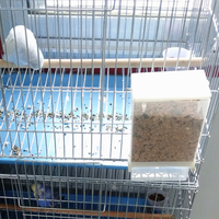 Mangeoires automatiques suspendues pour oiseaux en plastique carré pour pigeons et perroquets avec récipient à nourriture anti-éclaboussures