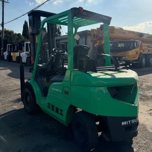 Chariot élévateur diesel Mitsubishi FD30 FD50 d'occasion, 3 tonnes, marque japonaise avec moteur ISUZU, capacité tout-terrain, en stock à vendre à Shanghai - Product Image 3