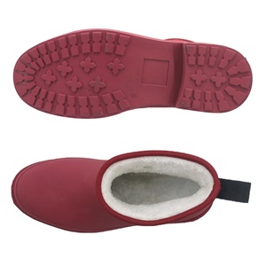 <span class=keywords><strong>Bottes</strong></span> de pluie pour femmes YL3587, de haute qualité, tendance, rouges, mi-<span class=keywords><strong>mollet</strong></span>, en caoutchouc thermique, résistantes à l'eau - Product Image 4