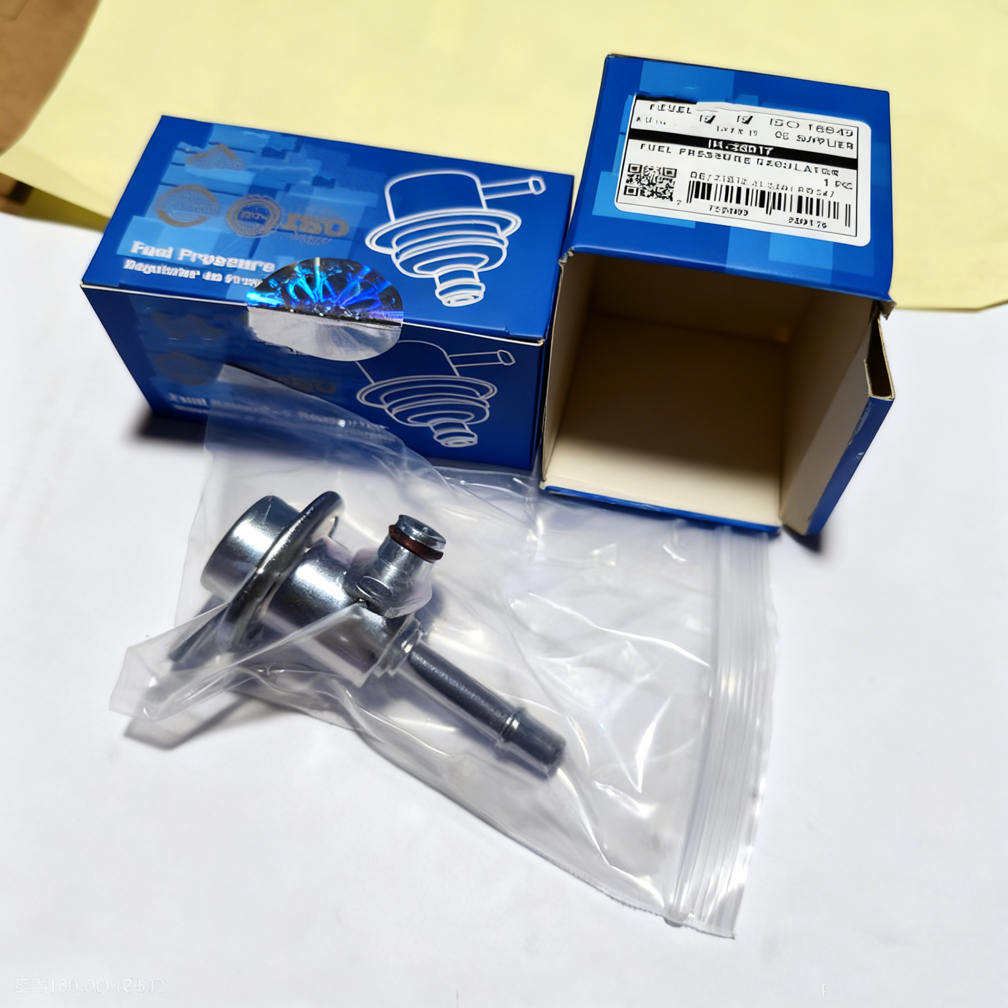 High Quality Fuel Injection Pressure Regulator PR347 for Nissan PATHFINDER 22670-5L32A 22670-5L320 226705L32A 226705L320