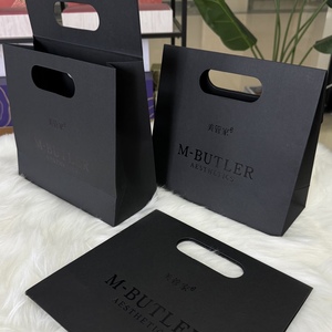 Bolsa de Compras de Papel con Asa Troquelada de Lujo, Bolsa de Regalo de Cartón Negro Mate con Logotipo Personalizado para Boutique, Cosméticos, Joyería, Ropa - Product Image 4