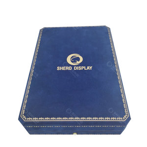 Cajas de regalo de joyería de terciopelo personalizadas de alta calidad para embalaje de collar de joyería con logotipo impreso - Product Image 4