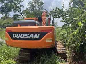 รถขุดตีนตะขาบ Doosan 20 ตัน รุ่น DX200 มือสองจากเกาหลี สภาพดี ขาย - Product Image 3