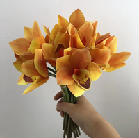 Tekstur Lembut 4 Tangkai Pita Perekat Buket Cymbidium Bunga Besar Cymbidium Buatan 3D Cetak Digital Dekorasi Rumah