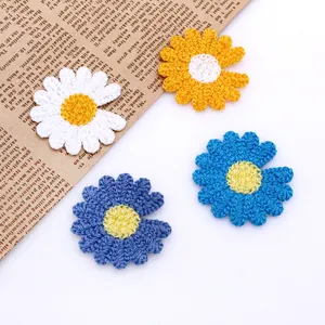 Embroidery sewn patch flower pattern polyester embroidered badge tejidos a crochet decor lace patch