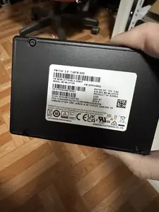 Yepyeni orijinal SAMSUNG PM1743 2TB HDD kapasitesi ile 7.68 U.2 2.5 inç SSD dahili 8GB tek Disk