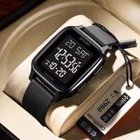 NYY Herren Digital-Sportuhr mit Weichem Silikonarmband Wasserdicht Wecker Modischer Trend Verstellbares Band