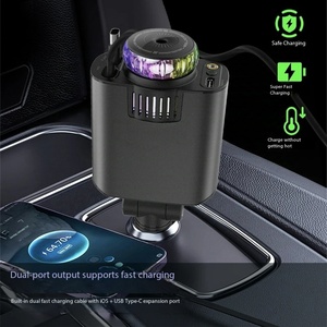 Cargador de Coche con Difusor de Aromaterapia, Carga Súper Rápida 5 en 1, Ajuste Giratorio Universal para Todos los Modelos - Product Image 2