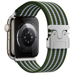 Green and white [four stripes]