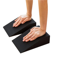 Huayi Personnalisable Antidérapant Veau Civière En Gros Réglable Incliné Conseil Yoga Squat Wedge Bloc Fabriqué À Partir De Mousse EVA Durable
