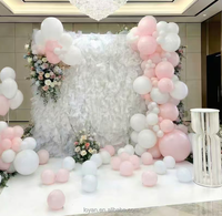 Mur de fleurs en fil de laine de 2,4 m, fait main, design moderne et doux, pour mariage, Noël, fête, décoration de bar à domicile, respectueux de l'environnement