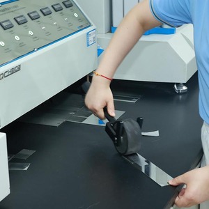 PET-voering watergeactiveerde acryl waterdichte aluminiumfolietape voor industriële apparatuur, warmtebescherming, installatie en onderhoud - Product Image 5