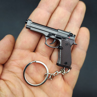 Réaliste enfants jouets en métal Simulation pistolet réel Beretta 1:4 démonté Mini alliage pistolet pistolets porte-clés garçons pistolet jouets cadeau
